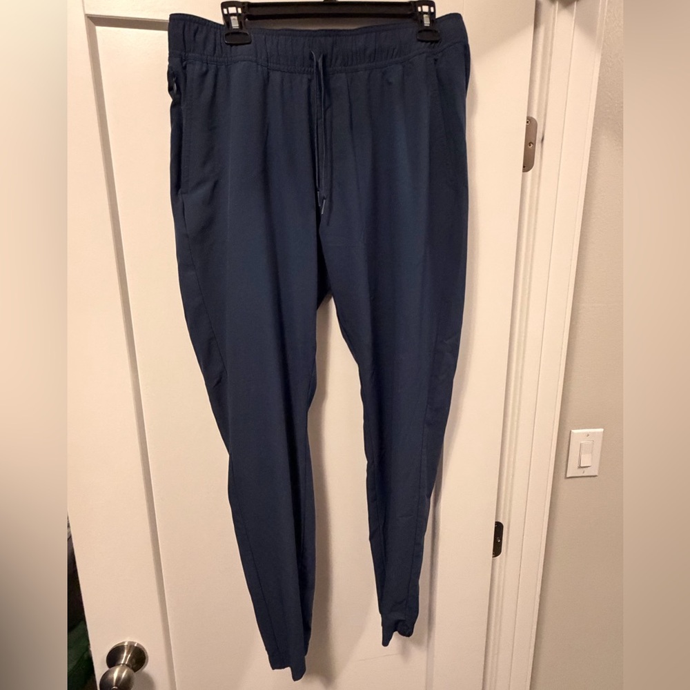 Travis Mathew Golf Travel Pant 2.0